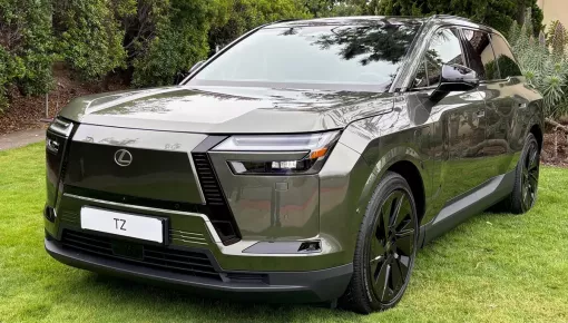 SUV hạng sang Lexus TZ được xác nhận sẽ bán ở Việt Nam vào năm sau