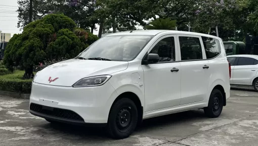 Cận cảnh Wuling Grango - MPV 7 chỗ có giá khởi điểm chỉ 499 triệu đồng ở Việt Nam