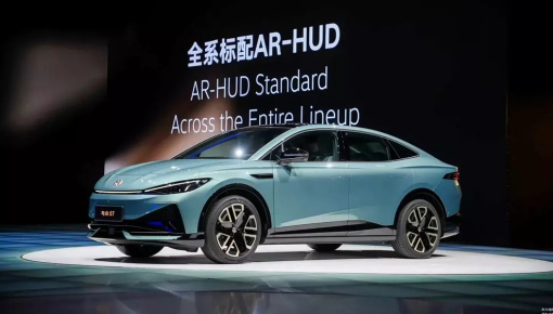 Volkswagen tung ra mẫu sedan cỡ trung mới với giá rẻ, cạnh tranh Toyota Camry