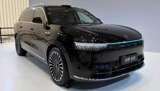 SUV cỡ lớn Aito M9 của Huawei chính thức được bán ra thị trường, có chế độ máy bay như điện thoại