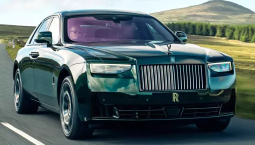 Rolls-Royce  Black Badge Ghost ra mắt phiên bản tri ân chiến thắng ở các cuộc đua từ 120 năm trước