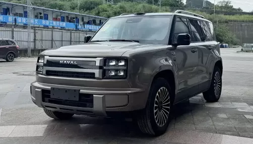 SUV đầu bảng mới của Haval cập bến đại lý với kích thước lớn và động cơ tiết kiệm xăng