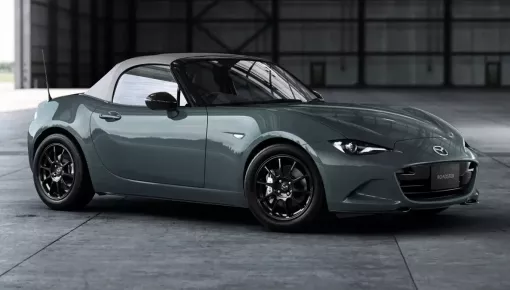 Xe mới bán ở Việt Nam Mazda MX-5 ra mắt bản nâng cấp với tiếng pô nhỏ hơn và màn hình đã có cảm ứng