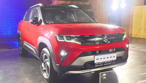 Suzuki Brezza ra mắt phiên bản nâng cấp với động cơ tăng áp mới, màn hình lớn hơn, giá siêu rẻ