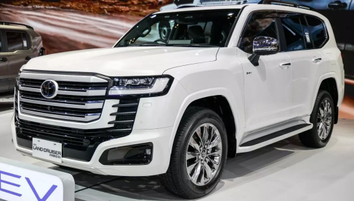 Toyota Land Cruiser Hybrid 2026 tiếp tục ra mắt Đông Nam Á trước ngày về Việt Nam
