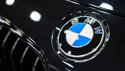Logo BMW là một trong những lầm tưởng lớn nhất trong lịch sử của ngành ô tô thế giới