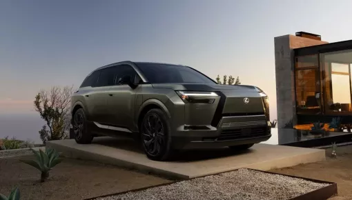 SUV hạng sang Lexus TZ sẽ bán ở Việt Nam được công bố giá bán