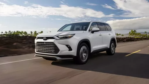 Toyota Grand Highlander 2027 có phiên bản mới với ngoại hình khỏe khoắn và khoảng sáng gầm lớn hơn