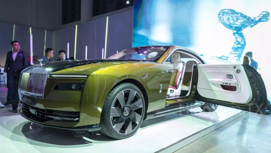 Đánh giá nhanh Rolls-Royce Spectre - Xe siêu sang thuần điện chỉ từ 18 tỉ đồng