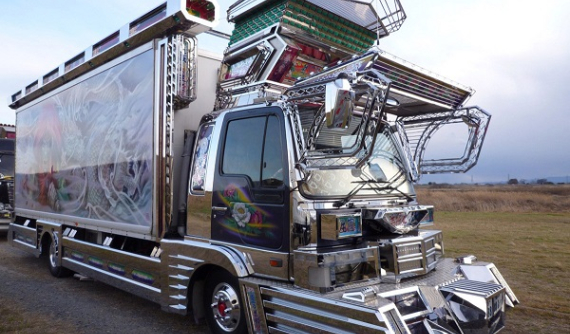 Dekotora - Văn hóa chơi xe tải 18 bánh độc nhất vô nhị của Nhật Bản