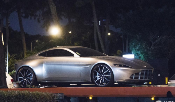 Aston Martin DB10 của điệp viên James Bond bất ngờ đặt chân đến Isarel