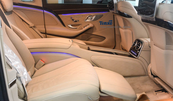 Bên trong khoang lái chiếc xe siêu sang Mercedes-Maybach S450 4Matic 2018 có gì "hot"?