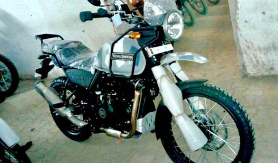 Xe việt dã Royal Enfield Himalayan Camo bất ngờ xuất hiện tại đại lý