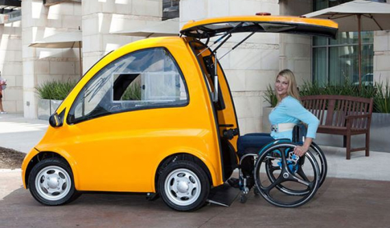 Trình làng ô tô chuyên dụng cho người ngồi xe lăn