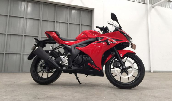 Xe thể thao Suzuki GSX-R150 2018 trình làng với giá chỉ 46 triệu Đồng