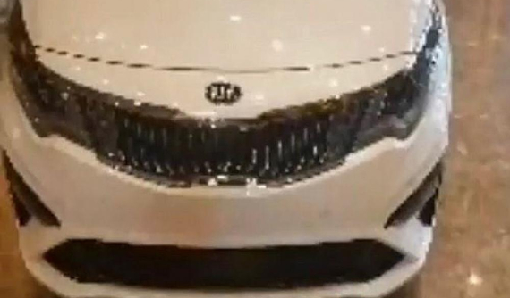 Sedan cỡ trung Kia K5 2019 lộ diện với thiết kế tiến hóa