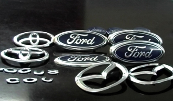 Cách bảo vệ logo xe hơi, ngăn chặn kẻ gian dịp Tết Nguyên đán