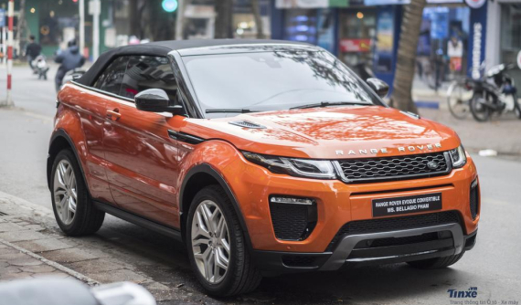Xem Range Rover Evoque Convertible của nữ biker Hà thành đóng mở mui tự động