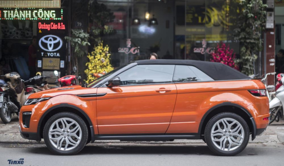 Cận cảnh Range Rover Evoque Convertible của nữ biker nổi tiếng Hà thành