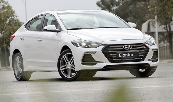 Hyundai Elantra Sport chính thức ra mắt Việt Nam với giá 729 triệu Đồng