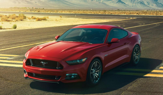 Khám phá xe "cơ bắp" huyền thoại Ford Mustang qua 6 thế hệ