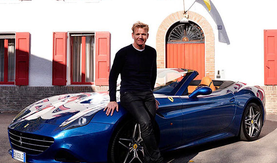 Siêu đầu bếp Gordon Ramsay tiết lộ cách chống bắn tốc độ khi lái Ferrari