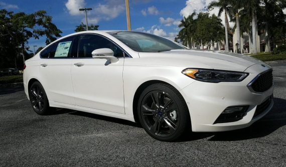 Bộ ba "ông lớn" xe Mỹ mở màn năm 2018 bằng tháng doanh số "thất bát"