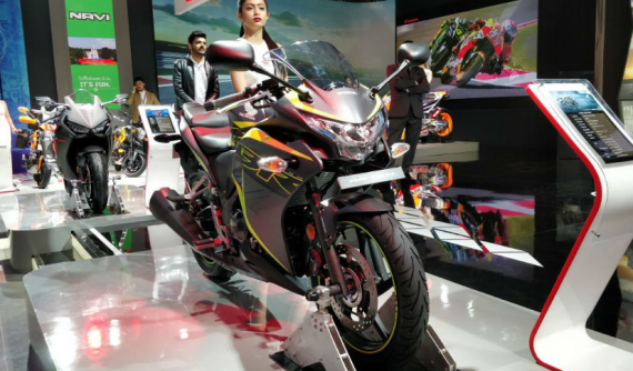 Honda bất ngờ ra mắt Honda CBR250R 2018 dù đã có CBR250RR