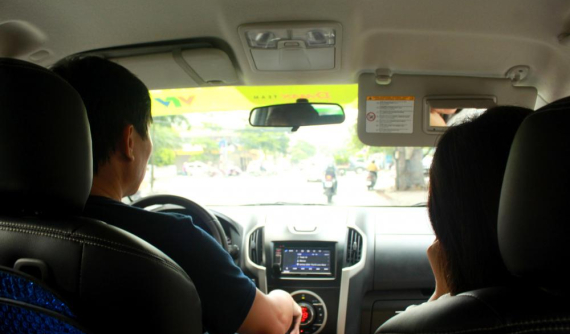 Những điều nên tránh khi lái xe trong dịp Tết