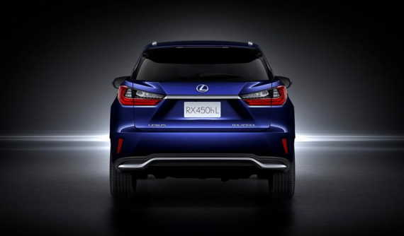 SUV 7 chỗ hạng sang Lexus RX 450hL 2018 được công bố giá bán