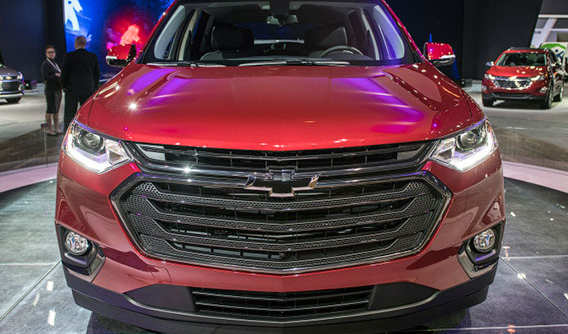 SUV "vô địch cốp to" Chevrolet Traverse 2018 có thêm phiên bản thể thao hơn