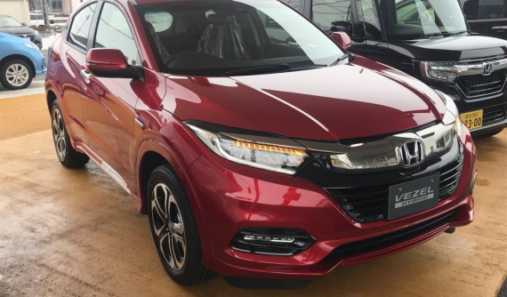 Crossover cỡ nhỏ Honda HR-V 2018 xuất hiện tại các đại lý chính hãng
