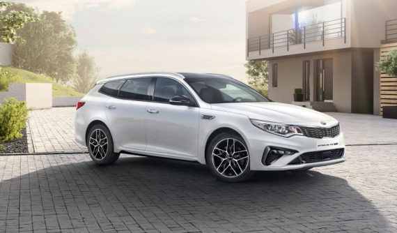 Kia Optima 2018: Động cơ mới, thiết kế "tút tát" nhẹ