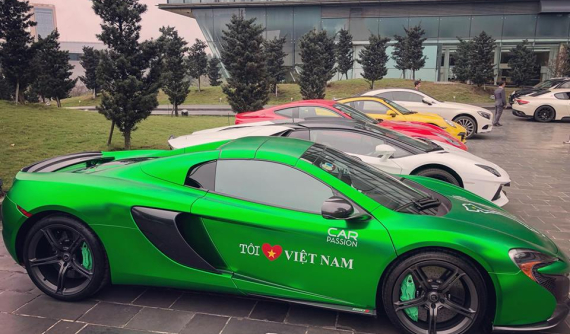 Chồng siêu mẫu Ngọc Thạch góp mặt trong chặng thứ 3 của Car & Passion 2018 đi Ninh Bình