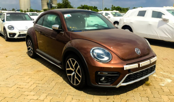 Volkswagen Việt Nam ra mắt hai xe ô tô mới dành cho phái nữ nhân ngày 8/3