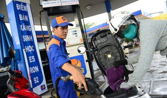 Tiêu thụ xăng E5 thấp, đề xuất bán lại xăng A92