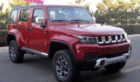 Beijing BJ40L - Mẫu xe "nhái" Jeep về ngoại thất, bắt chước Mercedes-Benz về nội thất