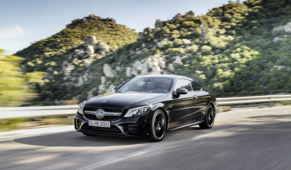 Mercedes-Benz công bố phiên bản 2019 của C-Class Coupe và Convertible