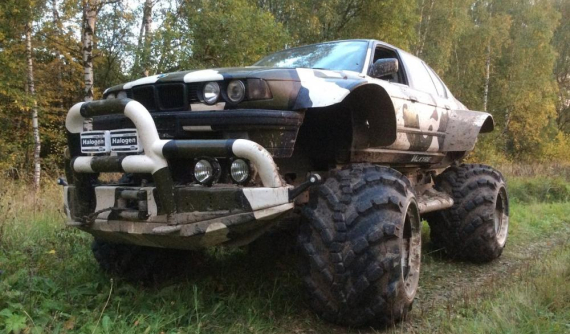 BMW 766i Valkyrie 4×4 - "Quái vật" vượt mọi địa hình của người Nga