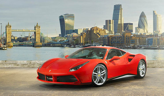 Phanh đĩa của siêu xe Ferrari 488 bị mòn, người lái nên cẩn thận!