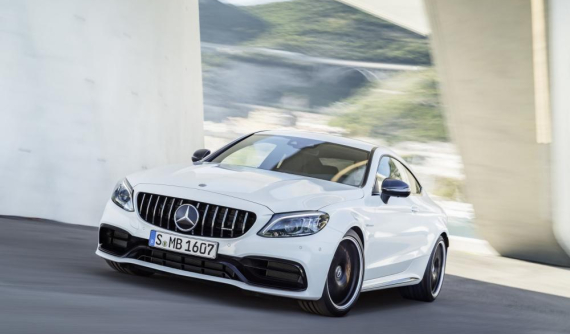 Mercedes-AMG C63 2019 thay đổi thiết kế, đi kèm công nghệ mới