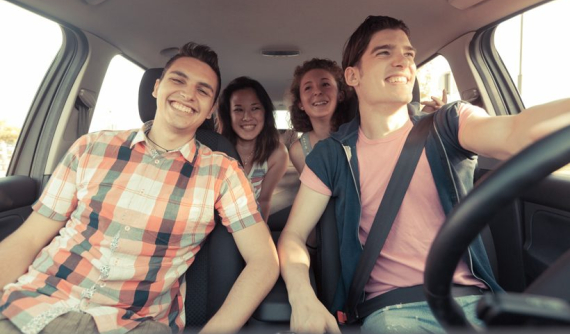 Quy tắc ngồi xe ô tô mà một người lịch sự nên biết