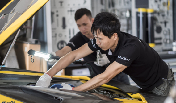 Hậu Car & Passion 2018, những chiếc xe Lamborghini được chăm sóc kỹ như thế nào?