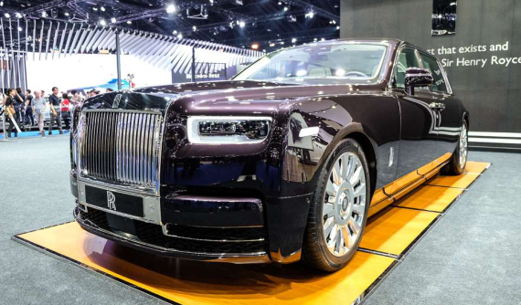 Xe siêu sang Rolls-Royce Phantom 2018 tiếp tục ra mắt Đông Nam Á với giá "giật mình"