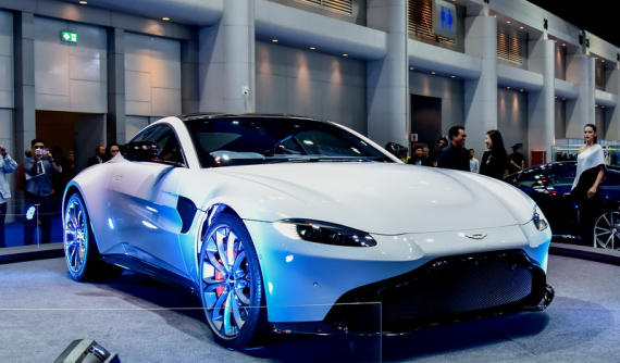 "Mục sở thị" Aston Martin V8 Vantage 2018 tại triển lãm ô tô lớn nhất Đông Nam Á