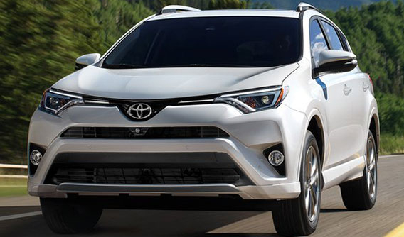 Toyota RAV4 tiếp tục đánh bại Honda CR-V về doanh số trong tháng 3/2018