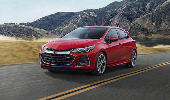 Chevrolet Cruze 2019 ra mắt với ngoại hình thay đổi, nhiều tính năng an toàn hơn