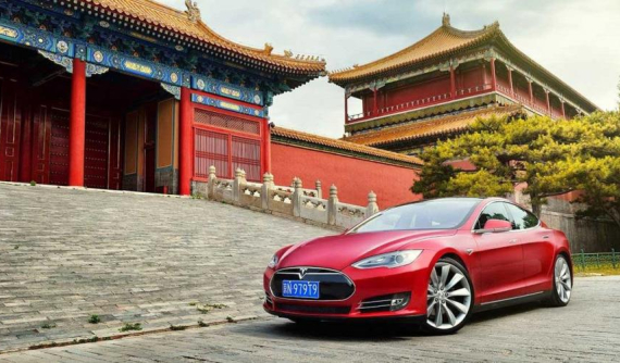 Tesla đứng giữa trong cuộc chiến thương mại Mỹ - Trung