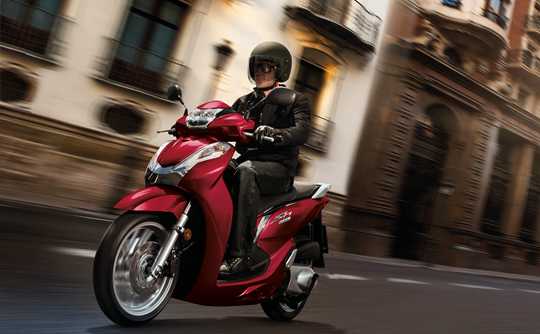 Giá xe Honda SH 300i 2018 mới nhất tháng 4/2018