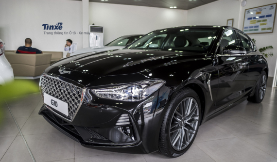 Genesis G70 - đối thủ Mercedes C-class và BMW 3-Series - đã về Việt Nam, giá dự kiến 1,9 tỷ VNĐ